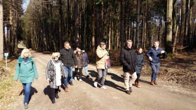 Auch MdB Thomas Bareiss war bei der Exkusion dabei.